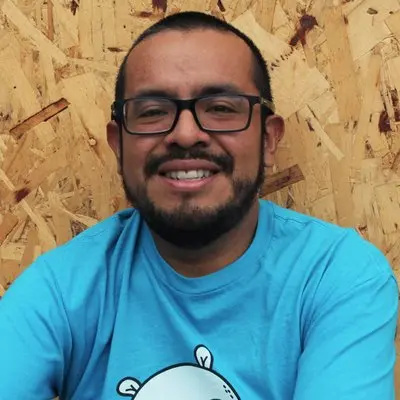 Foto de Adrian Catalan, ponente en Build with AI Ecuador 2025