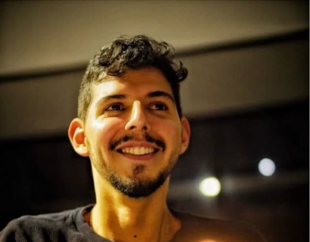 Foto de Gabriel Gabela, ponente en Build with AI Ecuador 2025